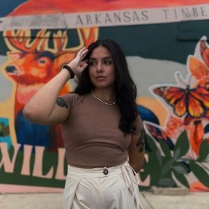 Meet your Posher, Emily